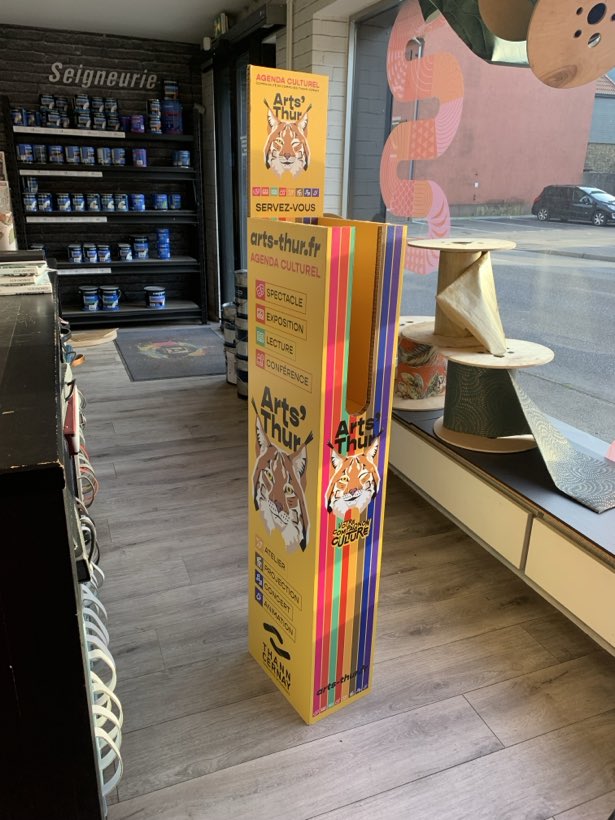 Arts'Thur, Présentoir de comptoir
