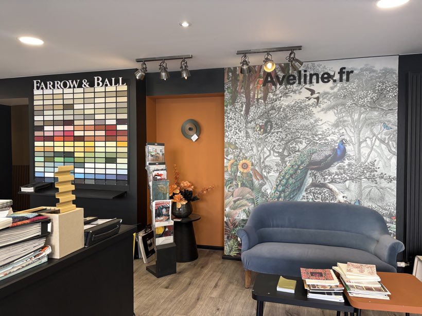 Le coin salon, Panoramique et papiers peints