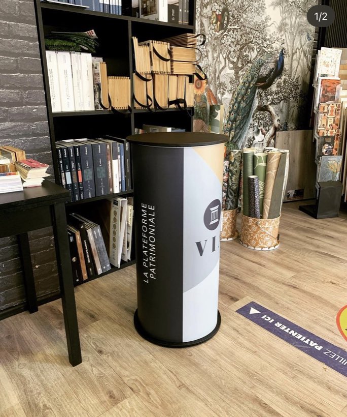 Le totem patrimoine, PLV cylindrique
