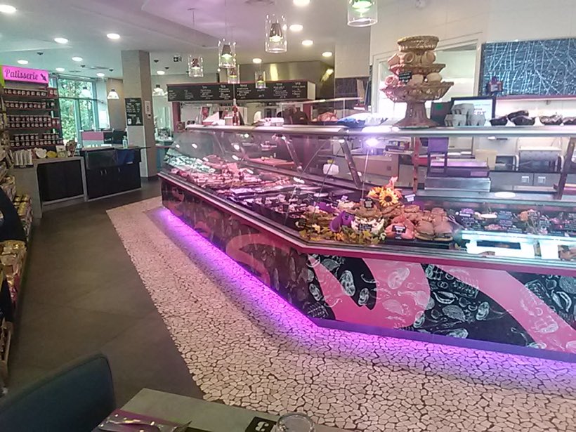 La vitrine du traiteur, Habillage de comptoir imprimé